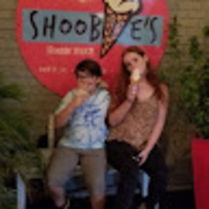 Meet your Posher, Christy